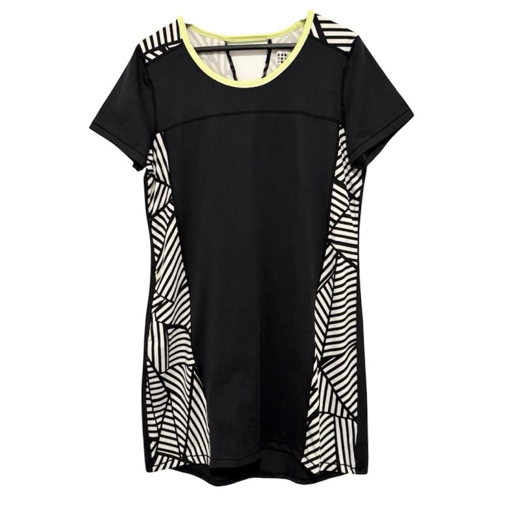 Title Nine Gidget Dress Travel Friendly Zipper Pocket A-Line Silhouette Large